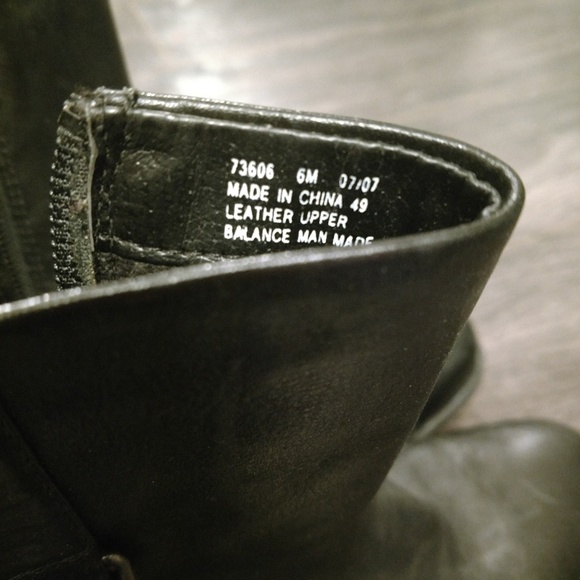 Clarks Boot - Picture 2 of 3